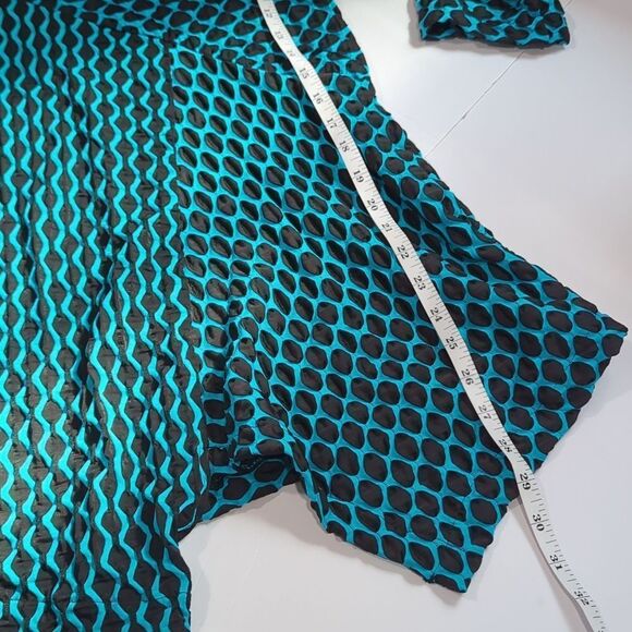 Yushi Top Womens Top Small Teal and Black Textured Tunic Art - Picture 8 of 8